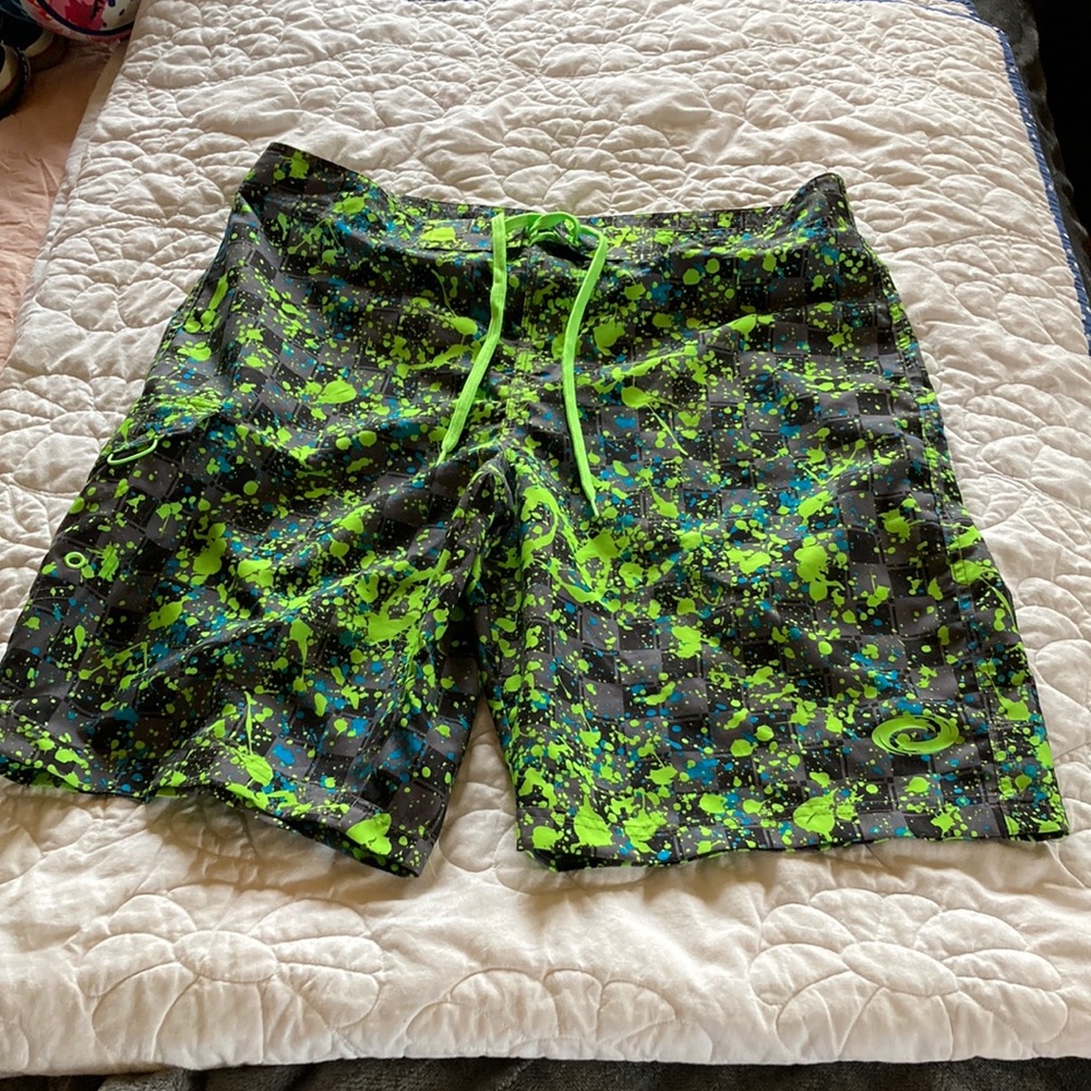 O’Rageous Board Shorts Green and Gray Size 36